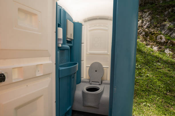 Best Restroom trailer rental cost  in Fredericktown, OH